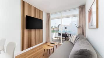 Een flatscreentelevisie