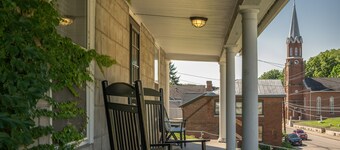 10 Min Walk to Main St., Updated 1840s Historic Home, Stocked Kitchen, W/D, 