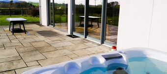 The Longhouse -  a house that sleeps 8 guests  in 4 bedrooms