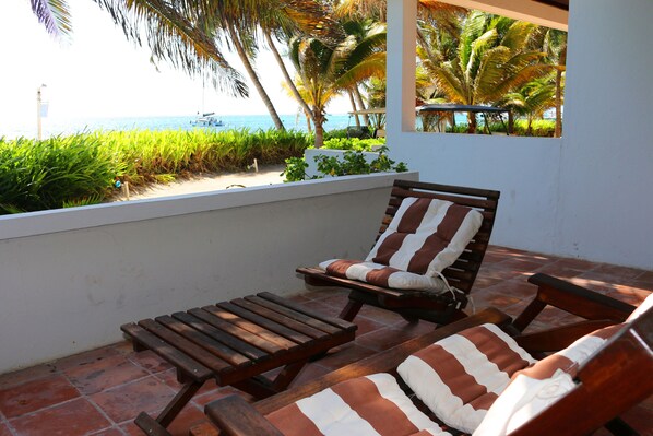 Terrace/patio - PV 1A Overlooking the Great Barrier Reef! (San Pedro)