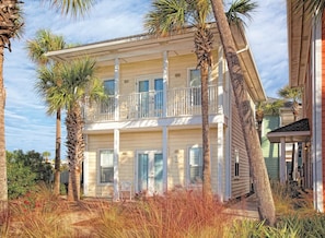 Exterior - Club Wyndham Beach Street Cottages in Destin, FL! Just a few steps from beach! (Destin)