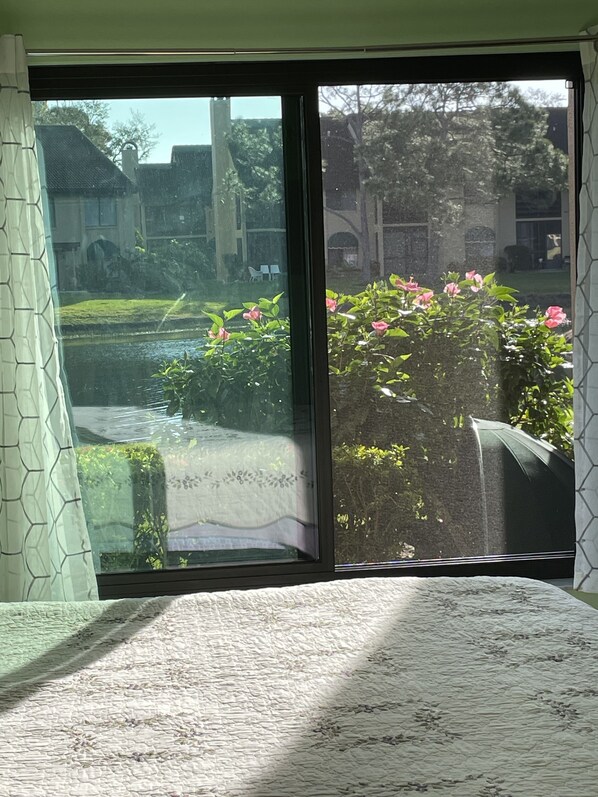 2 室のベッドルーム、アイロン / アイロン台、WiFi、ベッドシーツ