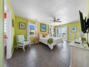 5 bedrooms, WiFi, bed sheets