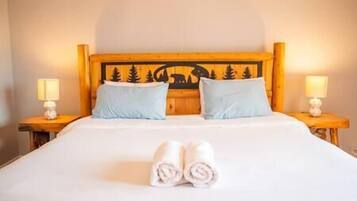 4 chambres, fer et planche Ă repasser, lit parapluie, Wi-Fi