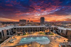 Outdoor pool, a heated pool