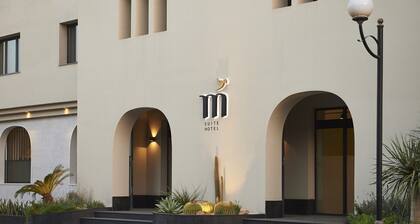 M Suite Hotel