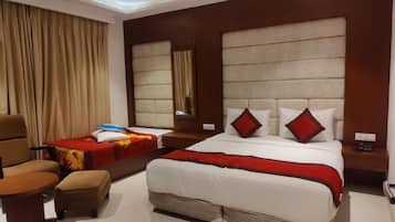 Ropa de cama de alta calidad, colchones viscoelásticos, escritorio