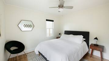 2 bedrooms, iron/ironing board, travel crib, free WiFi