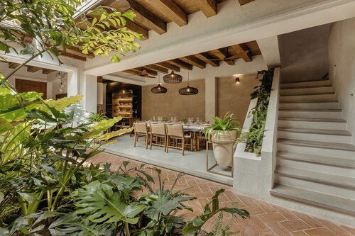 Lux Colonial  house in Cartagena. - Signature cuisine - Concierge