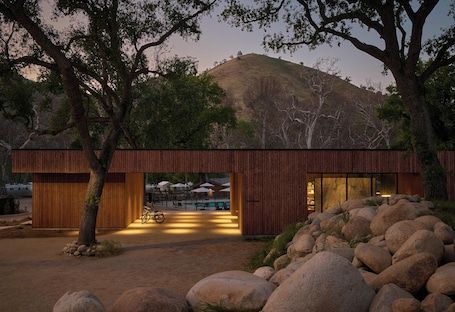 Fachada. AutoCamp Sequoia