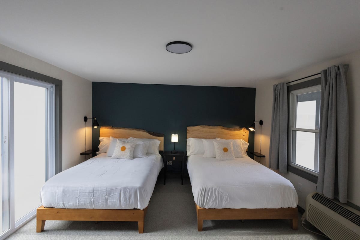 Premium bedding, pillowtop beds, in-room safe, blackout drapes