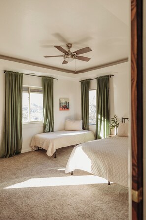4 camere, Wi-Fi, lenzuola