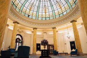 Interior entrance - GRAN HOTEL BOLIVAR (Lima)