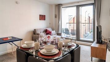 TV, ping pong, books