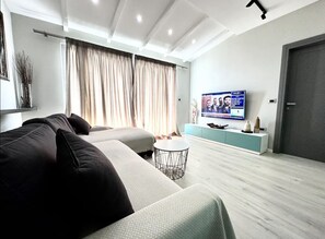 Una televisión LED