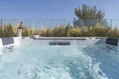 "阿瓦尔里维埃拉"