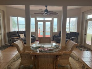 Dining - Soundfront Sunsets! - Huge 6-bedroom/5 bath house - sleeps 15 comfortably!    (Kill Devil Hills)