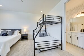 5 quartos, Wi-Fi, roupa de cama
