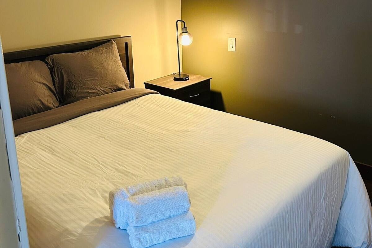 Suite | 1 slaapkamer, een bureau, een laptopwerkplek, gratis wifi