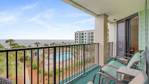 Apartment (3 Bedrooms) | Front of property - 311 Summerhouse by Avantstay Beach Views Access to Community Pool (Isle of Palms)