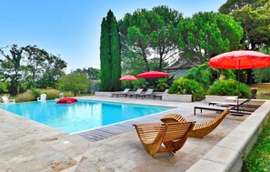 A heated pool - Le Cottage Sous Les Tilleuls (Velines)
