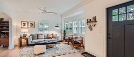 House, Multiple Beds (Northwood Haven) | Living area