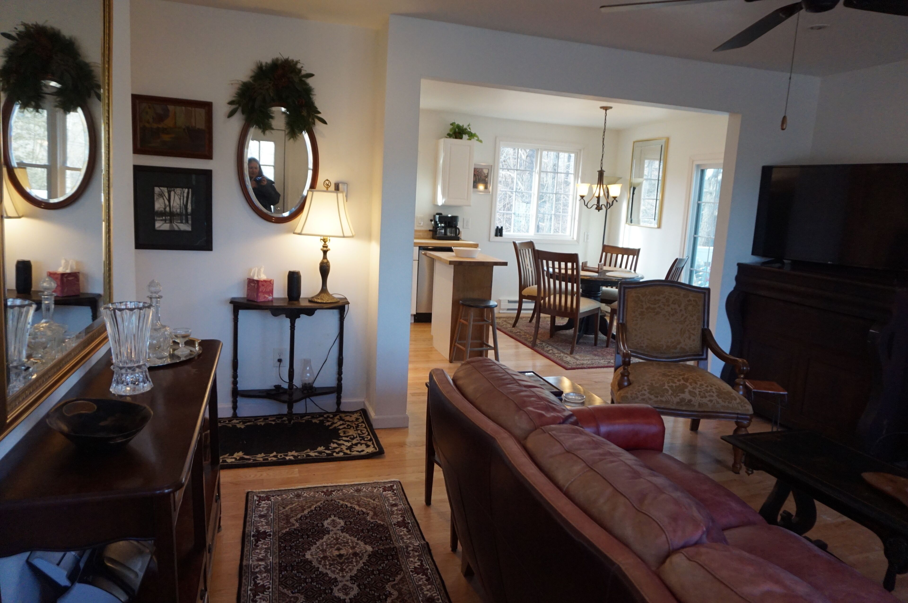 Smart TV, fireplace, video games, DVD player
