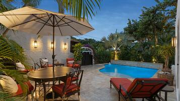 Rumah, Beberapa Tempat Tidur (Casa Michaeline Vacation Home) | Kolam renang | Kolam renang outdoor