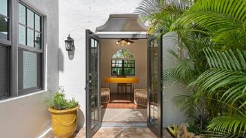 Rumah, Beberapa Tempat Tidur (Casa Michaeline Vacation Home) | Eksterior