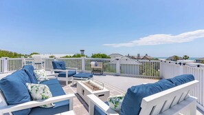 House (6 Bedrooms) | Interior