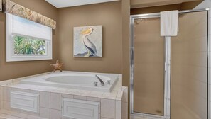 Interior - 12 Dunecrest Lane by Avantstay 2 Mins to Beach w/ Pool & BBQ (Isle of Palms)