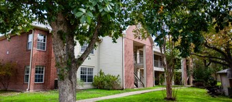 Apartments for rent during Solar Eclipse dates April 6th-9th.