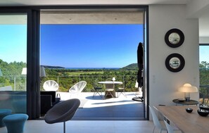 Interior - Beautiful home in ZONZA (ZONZA)