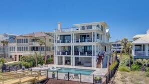 Interior - 710 Ocean Boulevard Avantstay Oceanfront, Private Pool + Rooftop Deck (Isle of Palms)