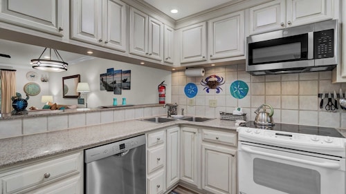 6C Mariners Walk Avantstay Easy Pool + Beach Access