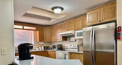 Perfect stay for a family or a group of friends visiting our beautiful valley!