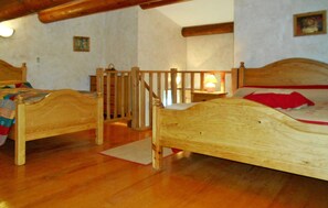 2 soverom, internettilgang og sengetøy