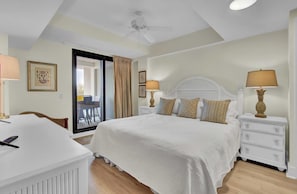 Interior - 303a Shipwatch by Avantstay Ocean View, Shared Pool, Boardwalk to Beach (Isle of Palms)
