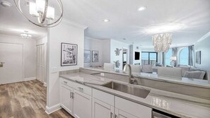 Casa (2 Bedrooms) | Interior