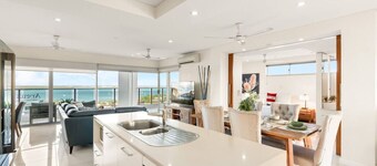 Zen Skytower Harbourview - Exclusive 3br Family Apt