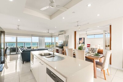 Zen Skytower Harbourview - Exclusive 3br Family Apt