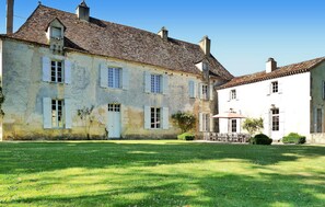 Exterior - Gorgeous home in CAMPSEGRET with WiFi (CAMPSEGRET)