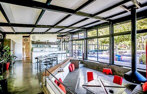 Dining - Stunning home in Le Tholonet (Le Tholonet)