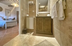 5 soveværelser, weekendseng, gratis Wi-Fi, sengetøj