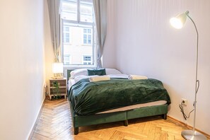 2 bedrooms, WiFi, bed sheets