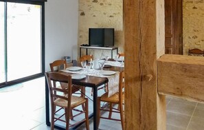 Dining - Awesome home in Capdrot (Capdrot)