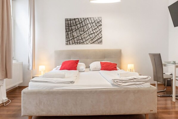 1 bedroom, WiFi, bed sheets