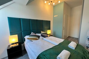 2 bedrooms, WiFi, bed sheets