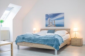 3 bedrooms, WiFi, bed sheets