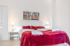 1 chambre, fer et planche Ă repasser, Wi-Fi, draps fournis